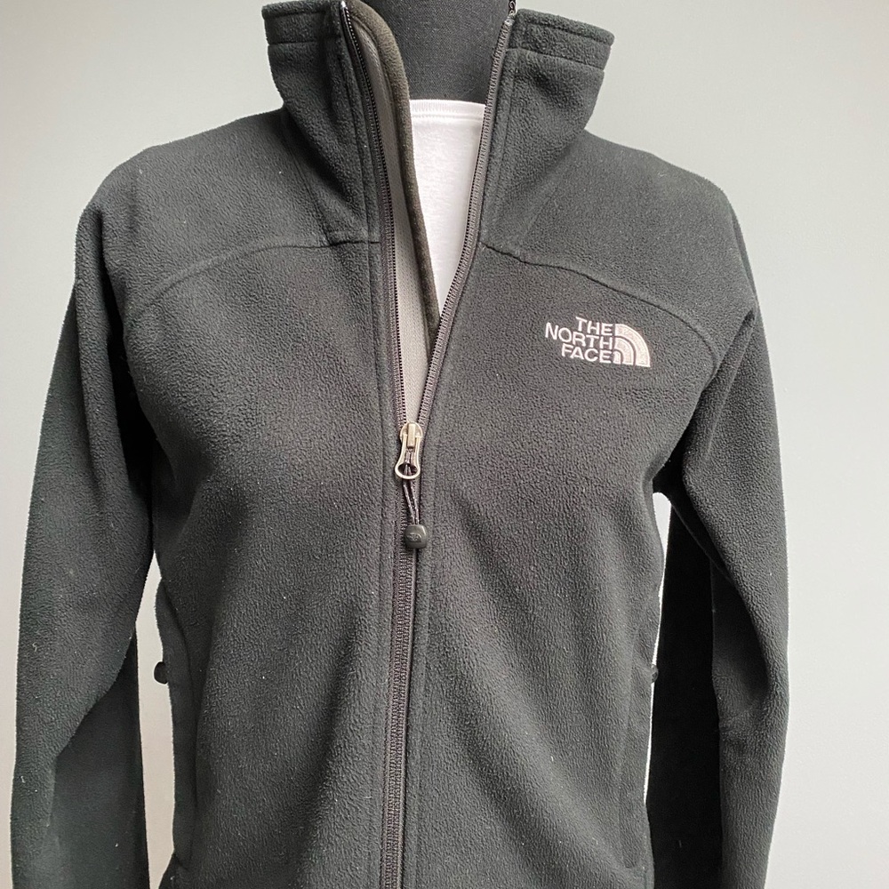 North Face fleece jacket small